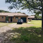 Semesterbostad Maison De Avec Piscine Soustons